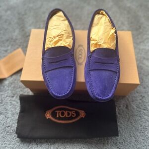 Tod's Purple Loafers Slip-On Shoes
